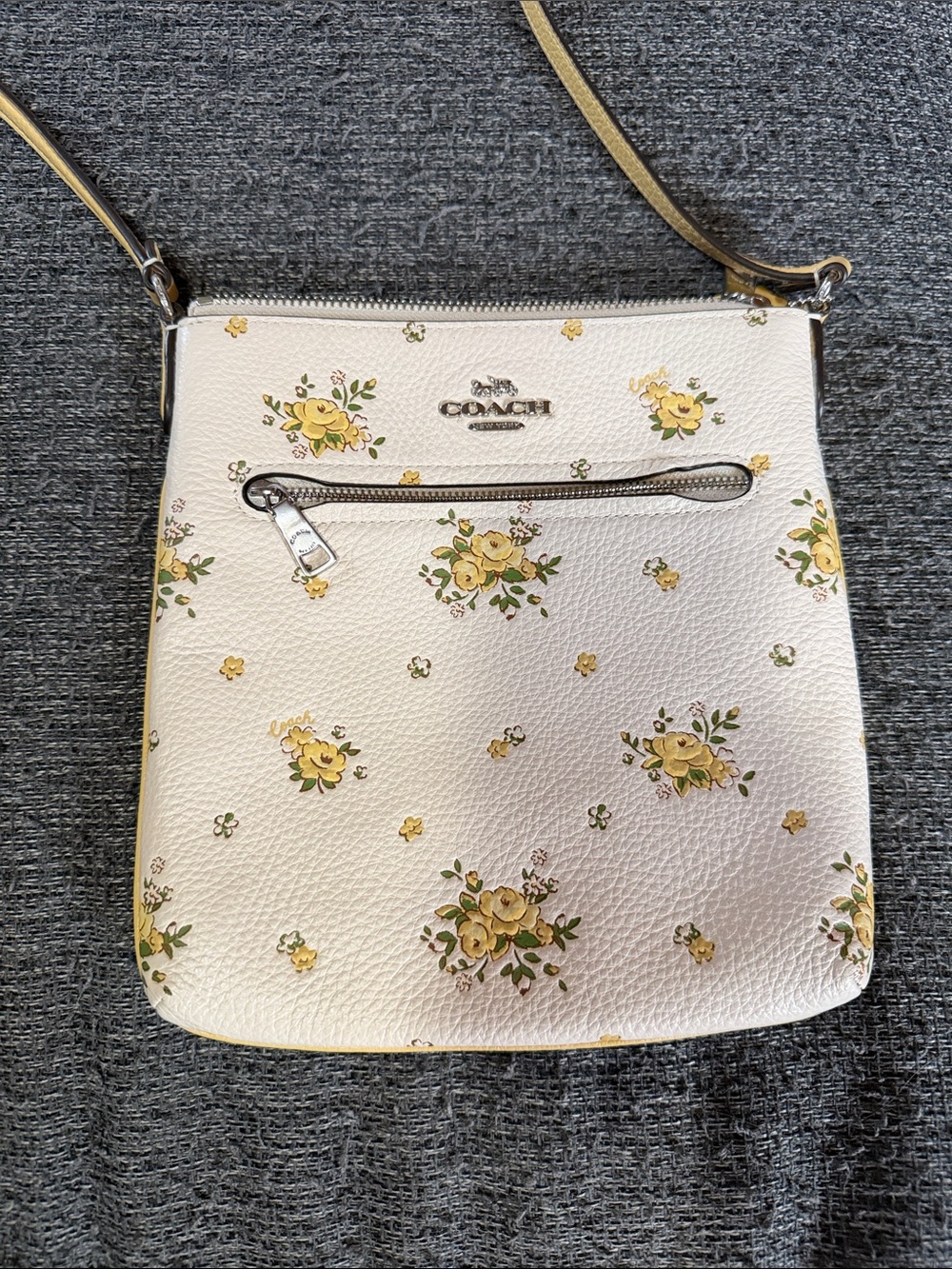 Coach Small Rowan File Cross Body Bag